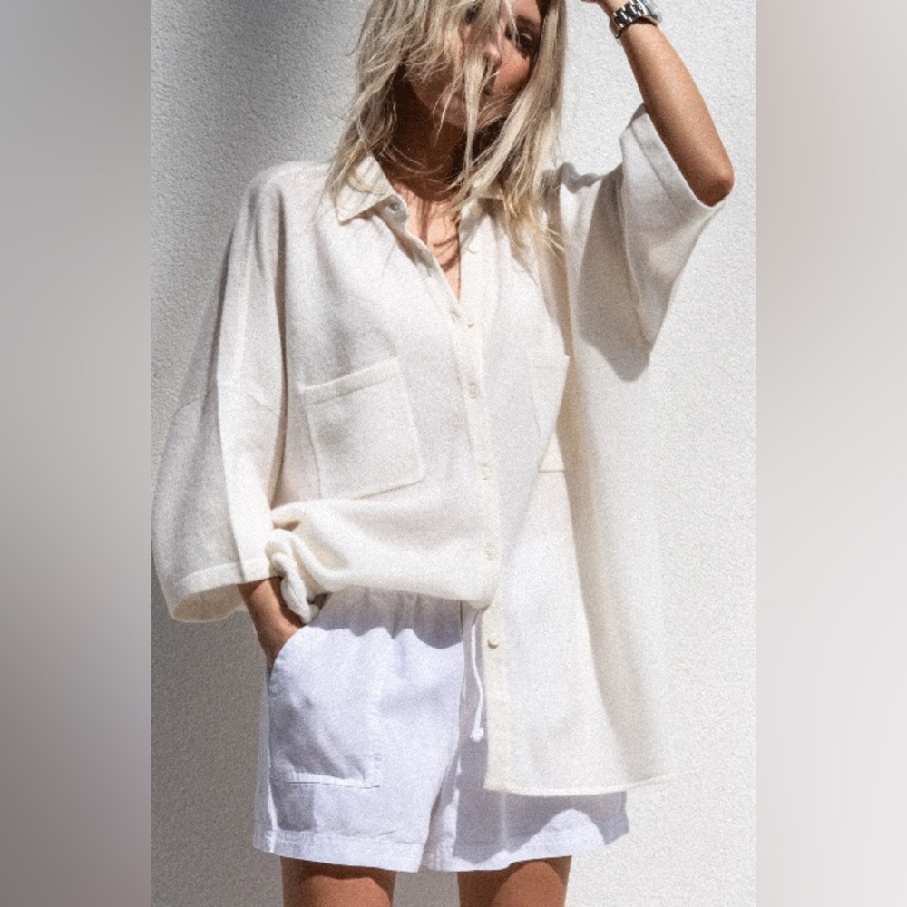 ⚡️SALE!⚡️NWOT ~ Naked Cashmere 100% Cashmere Shirt